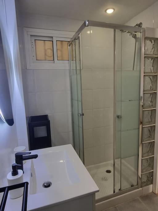 Jupiter2 Moderno Estudio Parque La Paloma Apartment เบนัลมาเดนา ภายนอก รูปภาพ